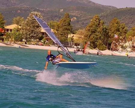 Savinos 3* Vasiliki (Lefkada)