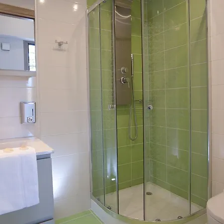 Savinos 3* Vasiliki (Lefkada)